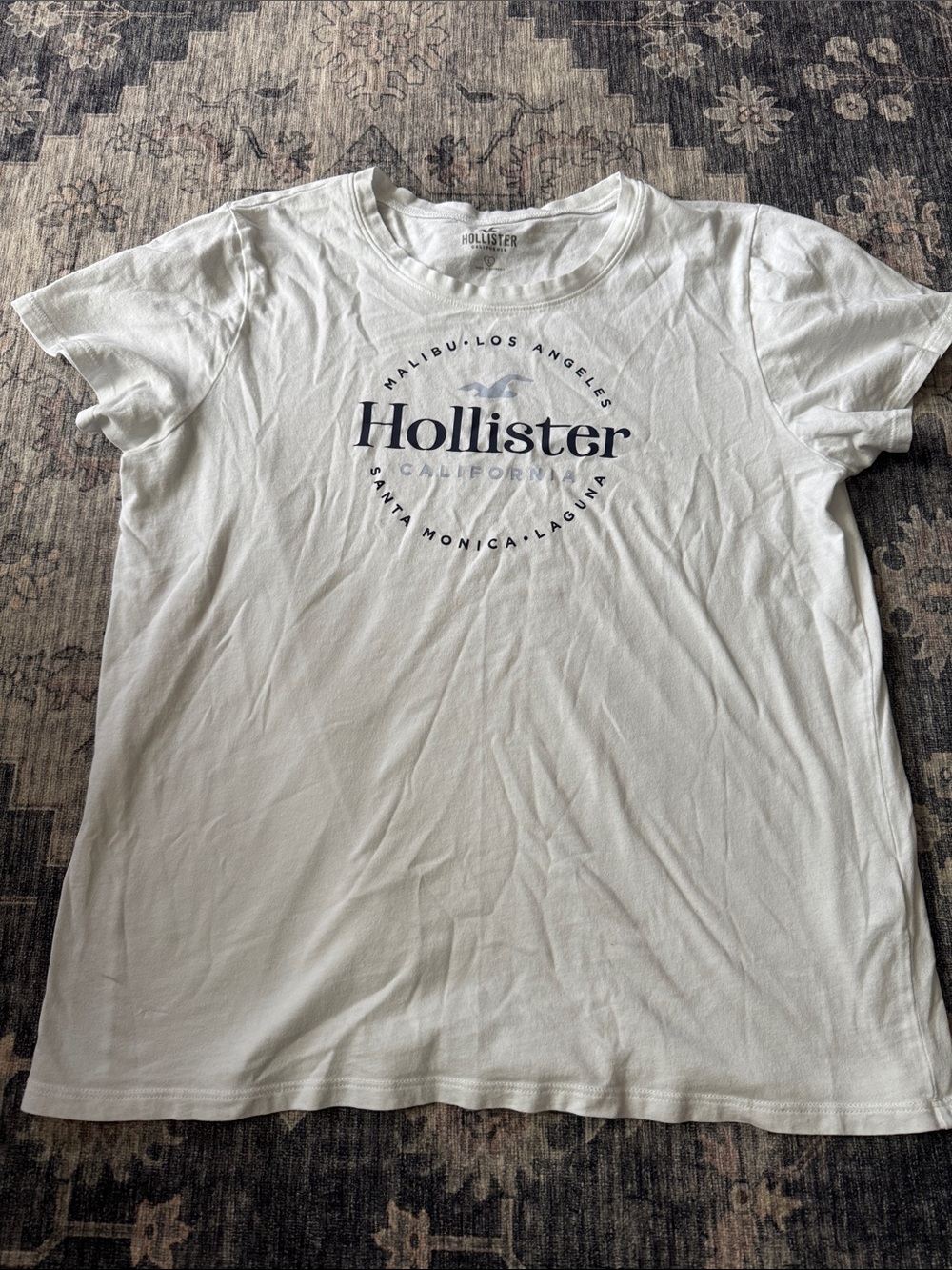 Hollister White Short Sleeve Tee with Navy Logo
